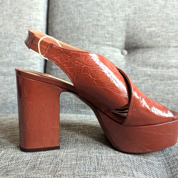 Platform patent leather high heel platform New Sz 8.5-9 - Picture 2 of 8